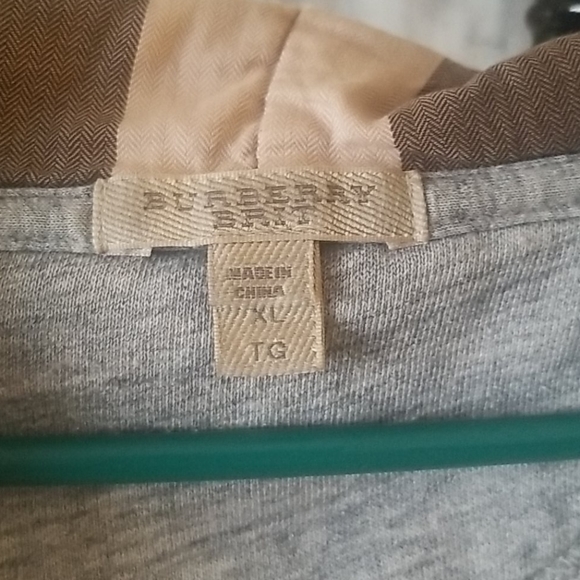 Burberry - Picture 4 of 7